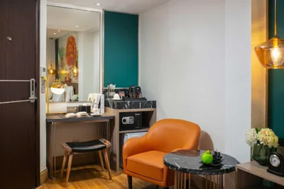 Deluxe-Zimmer mit Innenfenster — Aurora Premium - A Lifestyle Hotel